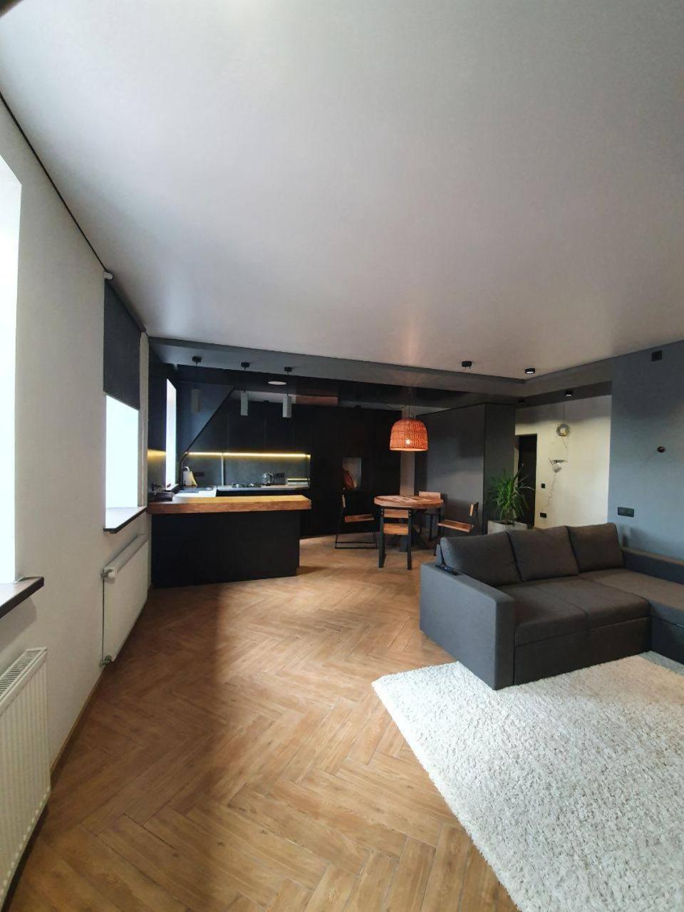 Appartement Luxury_loft à Kamianets-Podilsky Extérieur photo