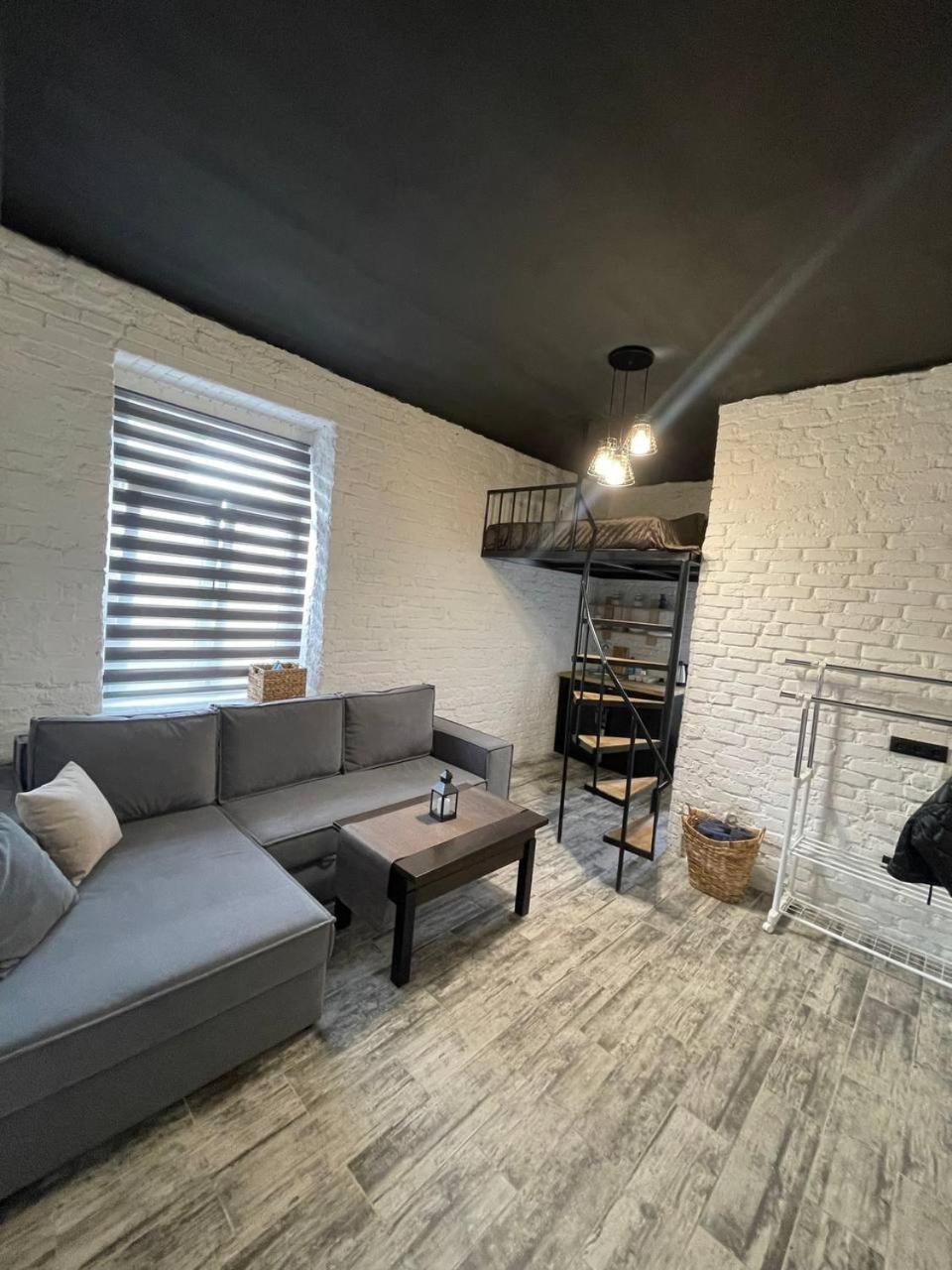 Appartement Luxury_loft à Kamianets-Podilsky Extérieur photo